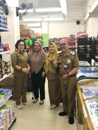 Sidak Pasar, Pemkab Sintang Pastikan Stok dan Harga Pangan Stabil Jelang Idul Fitri