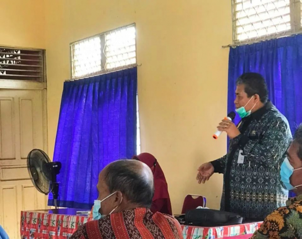 Sosialisasi Perizinan Usaha Mikro, Kecil dan Menengah (UMKM) untuk Perangkat Desa dan Kelurahan