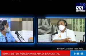 Inspirasi Pagi RRI Sintang &quot;Sistem Perizinan Usaha di Era Digital&quot;