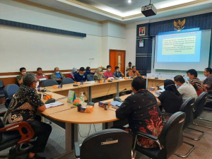 Rapat Koordinasi Penyusunan Standar Operasional (SOP) dan Standar Pelayanan (SP) Perizinan dan Nonperizinan