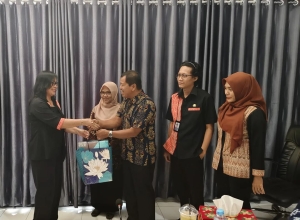 Acara Pelepasan Purna Tugas Dan pelepasan Tenaga Kontrak Daerah Yang Telah Lulus Menjadi PPPK di Lingkungan Dinas Penanaman Modal dan Pelayanan Terpadu Satu Pintu Kabupaten Sintang